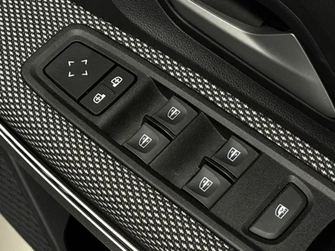 OO04STZ Dacia Jogger 1.6 HEV Extreme SE 5dr Auto Thumbnail #21