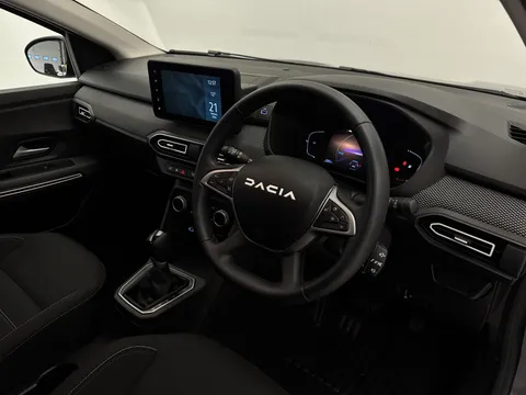 OO04STZ Dacia Jogger 1.6 HEV Extreme SE 5dr Auto Thumbnail #22