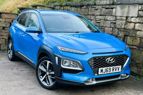 MJ69RVV Hyundai Kona 1.0T GDi Blue Drive Premium 5dr Thumbnail #2