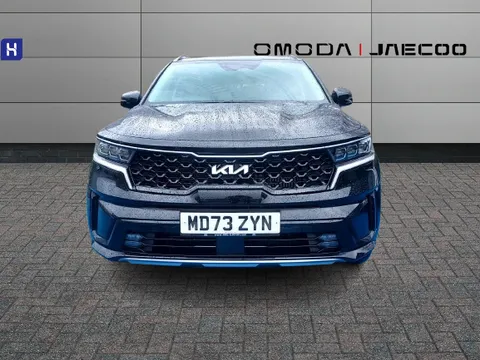 MD73ZYN Kia Sorento 1.6 T-GDi PHEV Vision 5dr Auto Thumbnail #3