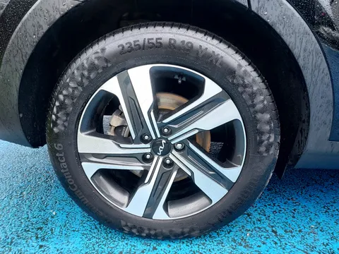 MD73ZYN Kia Sorento 1.6 T-GDi PHEV Vision 5dr Auto Thumbnail #12