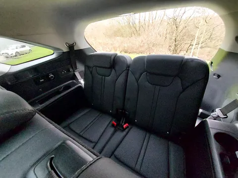 MD73ZYN Kia Sorento 1.6 T-GDi PHEV Vision 5dr Auto Thumbnail #23