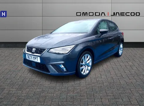 DE71YPT SEAT Ibiza 1.0 TSI 95 FR 5dr Thumbnail #4