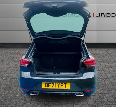 DE71YPT SEAT Ibiza 1.0 TSI 95 FR 5dr Thumbnail #10