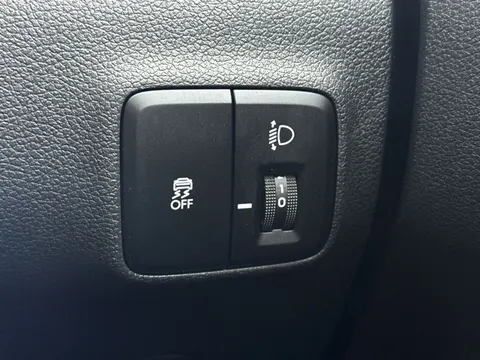 EA25YGK Hyundai i10 1.2 [79] Advance 5dr Auto [Nav] Thumbnail #33