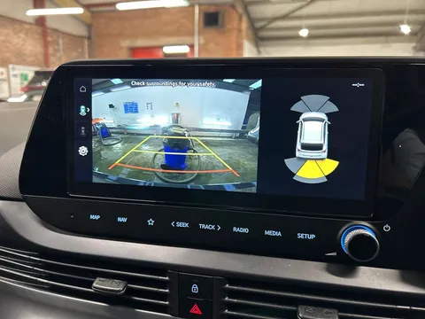 EA25YXD Hyundai i20 1.0T GDi Premium 5dr Thumbnail #21