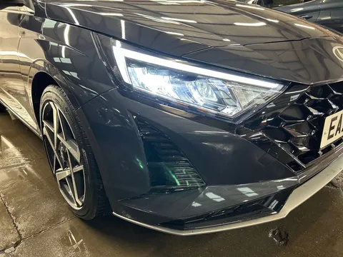 EA25YXD Hyundai i20 1.0T GDi Premium 5dr Thumbnail #9