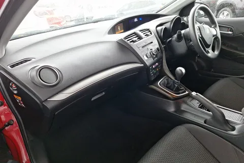 DF15UFA Honda Civic 1.4 i-VTEC S 5dr Thumbnail #25