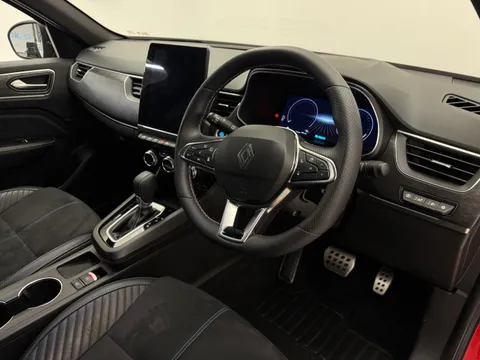 HK74RDV Renault ARKANA 1.6 E-Tech FHEV 145 Esprit Alpine 5dr Auto Thumbnail #20