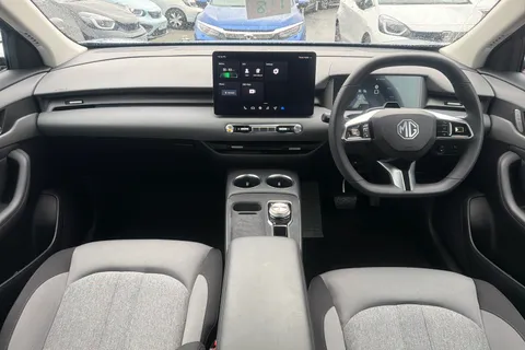 MM75UCH Mg Motor Uk MGS5 125kW SE EV 49kWh 5dr Auto Thumbnail #5