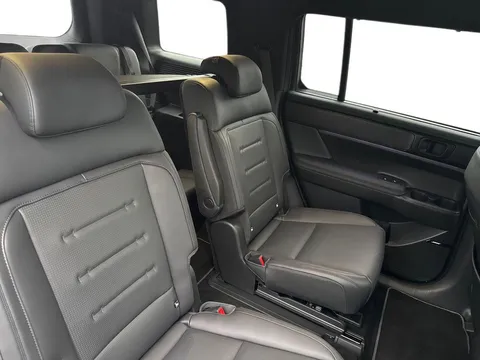 DT25ZZN Hyundai Santa Fe 1.6 TGDi PHEV Calligraphy 5dr 4WD Auto [6 Seats] Thumbnail #15