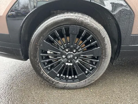 DT25ZZN Hyundai Santa Fe 1.6 TGDi PHEV Calligraphy 5dr 4WD Auto [6 Seats] Thumbnail #21