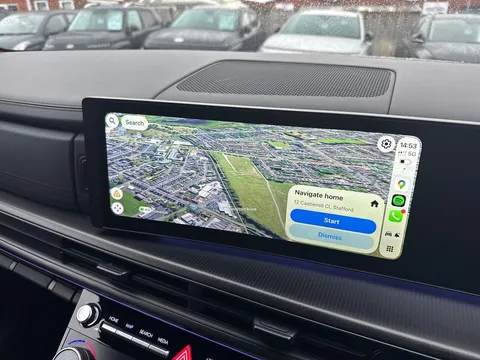 DT25ZZN Hyundai Santa Fe 1.6 TGDi PHEV Calligraphy 5dr 4WD Auto [6 Seats] Thumbnail #7