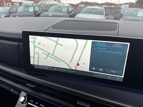 DT25ZZN Hyundai Santa Fe 1.6 TGDi PHEV Calligraphy 5dr 4WD Auto [6 Seats] Thumbnail #34