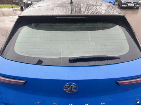 DY72EOE Vauxhall Mokka 100kW Elite Premium 50kWh 5dr Auto Thumbnail #19