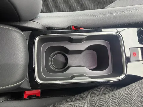 DY72EOE Vauxhall Mokka 100kW Elite Premium 50kWh 5dr Auto Thumbnail #50