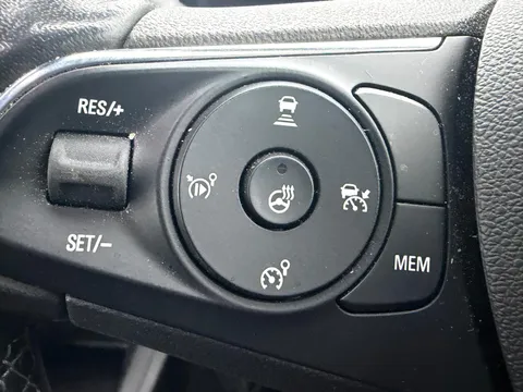 DY72EOE Vauxhall Mokka 100kW Elite Premium 50kWh 5dr Auto Thumbnail #56