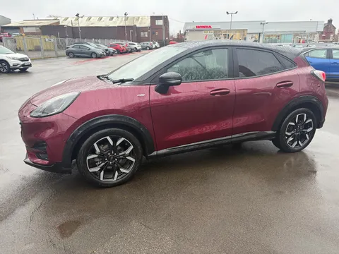 MC23XOS Ford Puma 1.0 EcoBoost Hybrid mHEV 155 Vivid Ruby Ed 5dr DCT Thumbnail #32