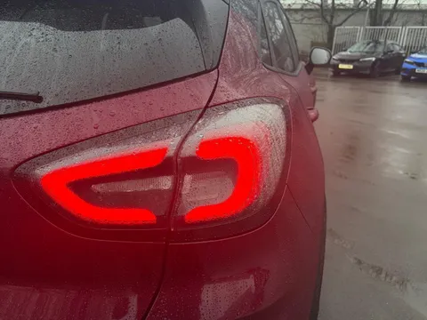 MC23XOS Ford Puma 1.0 EcoBoost Hybrid mHEV 155 Vivid Ruby Ed 5dr DCT Thumbnail #44