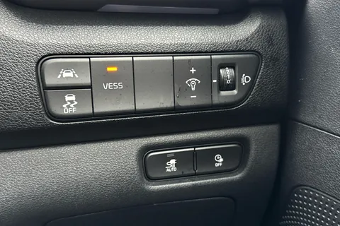 SG70MDX Kia E-Niro 150kW 4 64kWh 5dr Auto Thumbnail #30