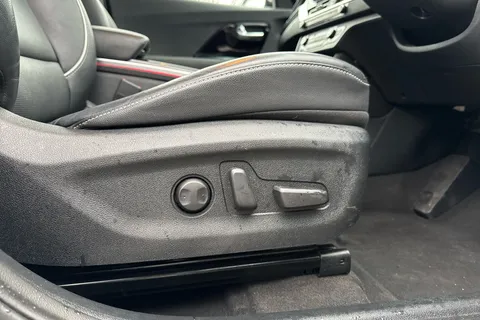 SG70MDX Kia E-Niro 150kW 4 64kWh 5dr Auto Thumbnail #32