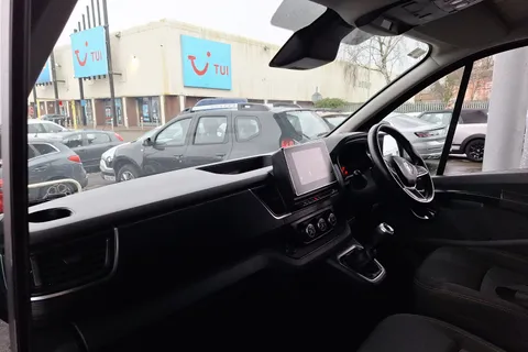 MK73HYU Renault Trafic LL30 Blue dCi 130 Sport Van Thumbnail #11