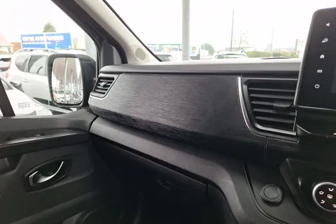 MK73HYU Renault Trafic LL30 Blue dCi 130 Sport Van Thumbnail #40