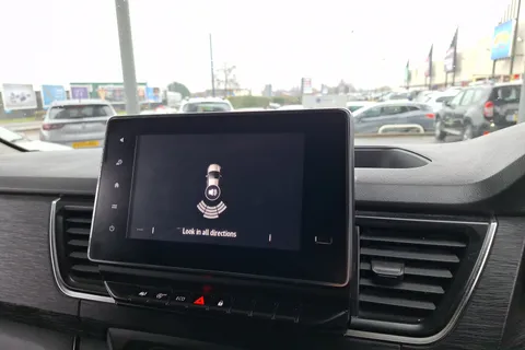 MK73HYU Renault Trafic LL30 Blue dCi 130 Sport Van Thumbnail #32