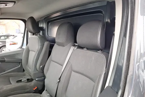 MK73HYU Renault Trafic LL30 Blue dCi 130 Sport Van Thumbnail #29