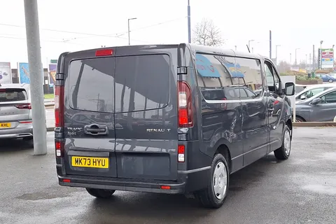 MK73HYU Renault Trafic LL30 Blue dCi 130 Sport Van Thumbnail #26