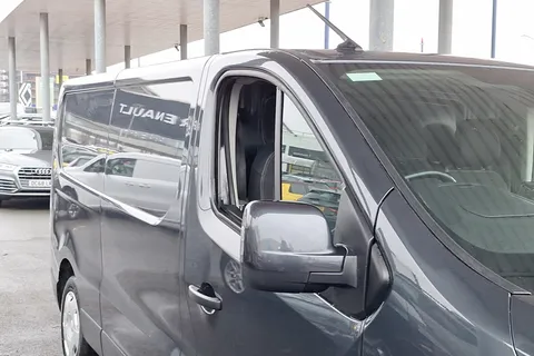 MK73HYU Renault Trafic LL30 Blue dCi 130 Sport Van Thumbnail #27
