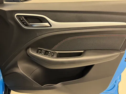 MT71UNZ Mg Motor Uk Zs 1.0T GDi Exclusive 5dr DCT Thumbnail #17