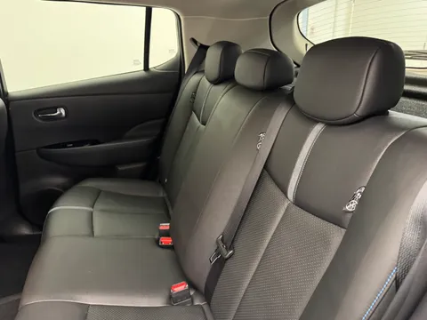 LT73DKK Nissan LEAF 110kW Tekna 39kWh 5dr Auto Thumbnail #13