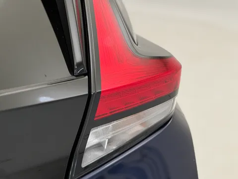 LT73DKK Nissan LEAF 110kW Tekna 39kWh 5dr Auto Thumbnail #34