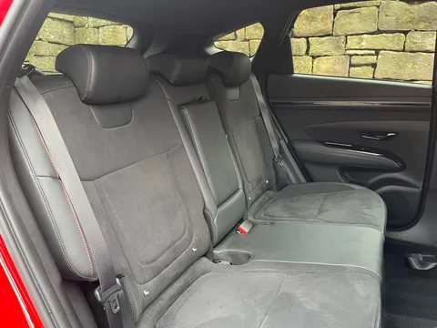 MW22OTZ Hyundai Tucson 1.6 TGDi Hybrid 230 N Line 5dr 2WD Auto Thumbnail #19