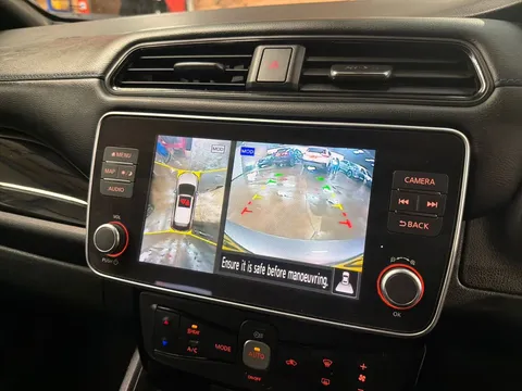 NJ71CMO Nissan LEAF 160kW e+ N-Connecta 62kWh 5dr Auto Thumbnail #15