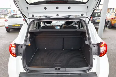 DE19VGR Renault Captur 0.9 TCE 90 GT Line 5dr Thumbnail #29