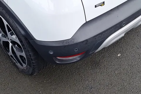 DE19VGR Renault Captur 0.9 TCE 90 GT Line 5dr Thumbnail #33