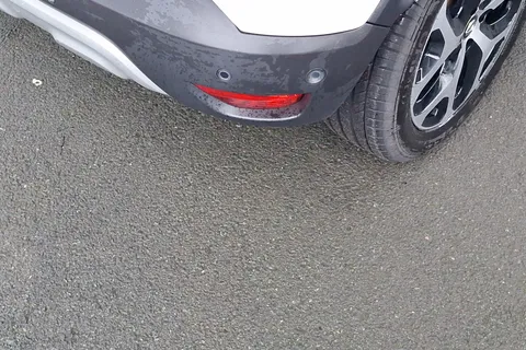 DE19VGR Renault Captur 0.9 TCE 90 GT Line 5dr Thumbnail #36