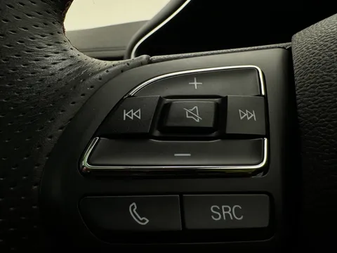 LJ23CHB Mg Motor Uk Hs 1.5 T-GDI Exclusive 5dr DCT Thumbnail #24