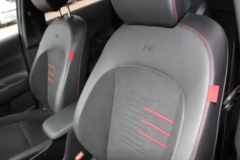 EK74YDY Hyundai Kona 160kW N Line S 65kWh 5dr Auto Thumbnail #9