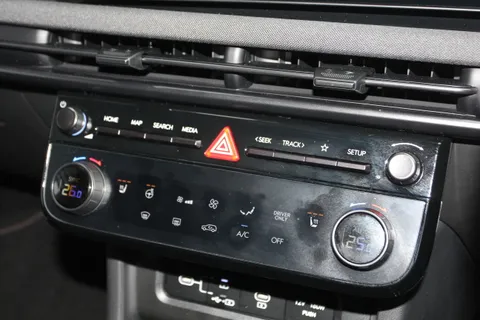 MV75XDN Hyundai Tucson 1.6T Hybrid N Line 5dr Auto Thumbnail #28