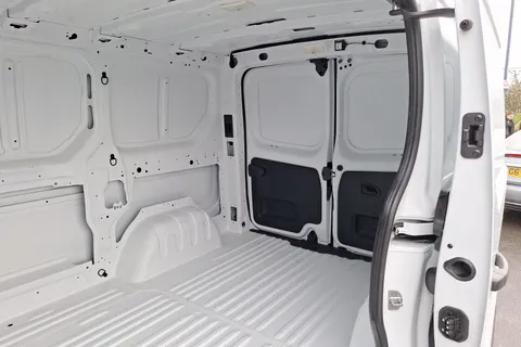 BD25JNX Renault Trafic SL30 90kW 52kWh Advance Van Auto Thumbnail #18