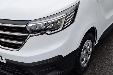 BD25JNX Renault Trafic SL30 90kW 52kWh Advance Van Auto Thumbnail #15