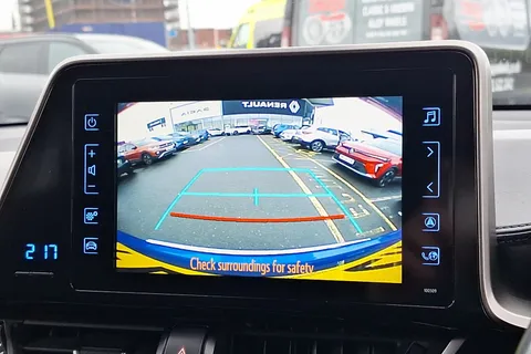 FL19ZKT Toyota C-HR 1.2T Dynamic 5dr Thumbnail #38