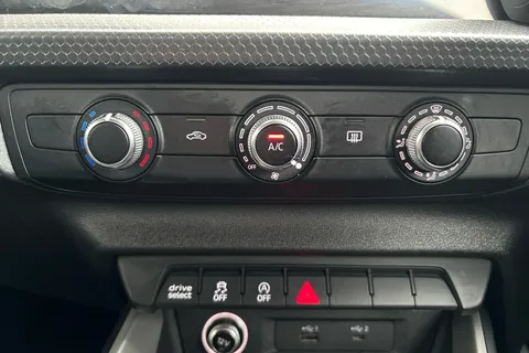 DP69MPX Audi A1 30 TFSI Sport 5dr Thumbnail #30