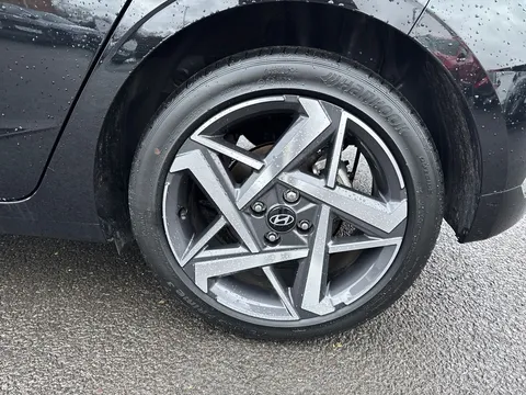 EA25YRM Hyundai i20 1.0T GDi Premium 5dr DCT Thumbnail #15