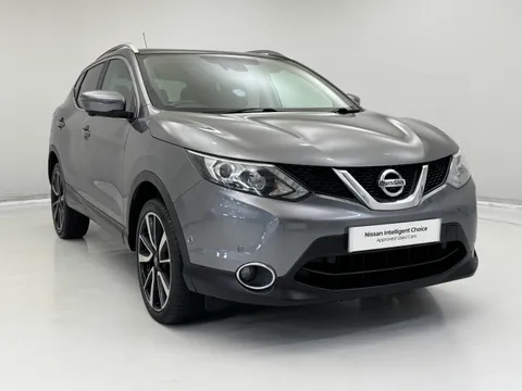 VE16NHB Nissan Qashqai 1.5 dCi Tekna 5dr Thumbnail #2