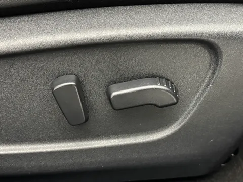 VE16NHB Nissan Qashqai 1.5 dCi Tekna 5dr Thumbnail #21