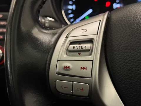 VE16NHB Nissan Qashqai 1.5 dCi Tekna 5dr Thumbnail #22